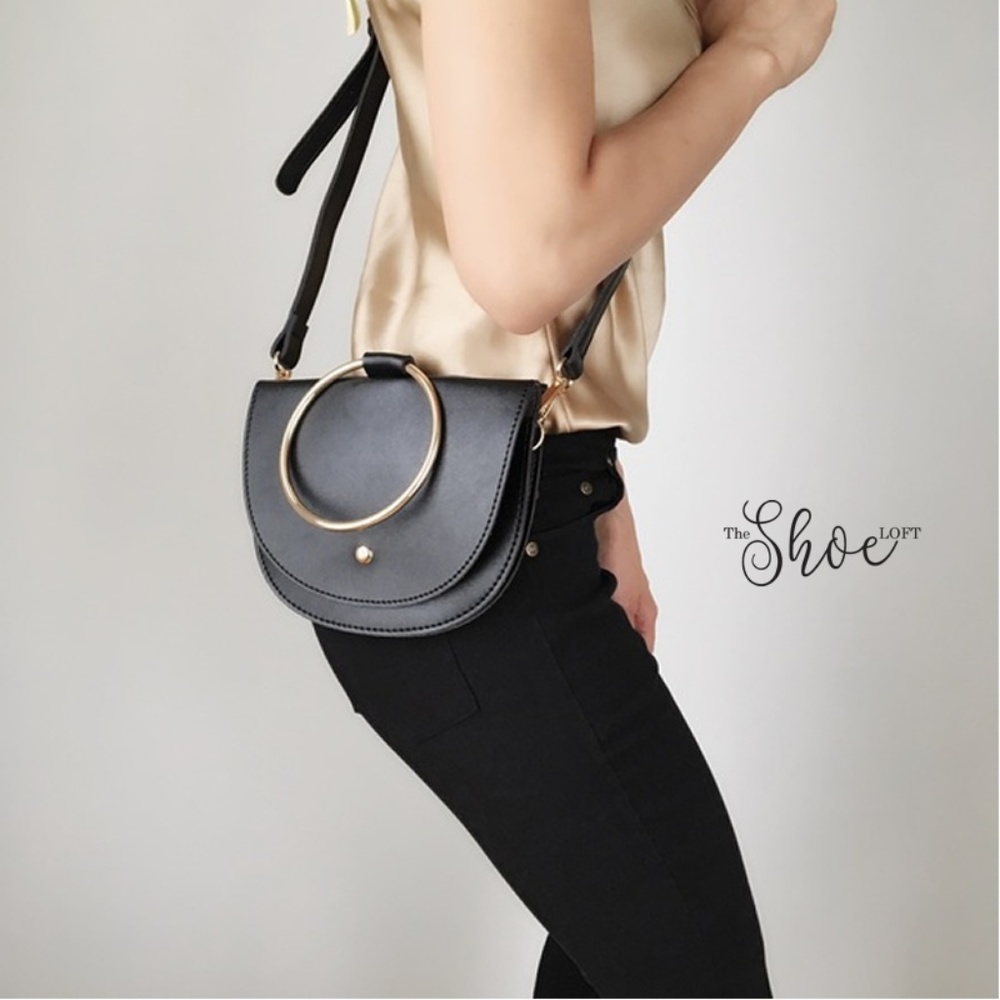 Felix Ring Crossbody - Luxury Vegan Leather